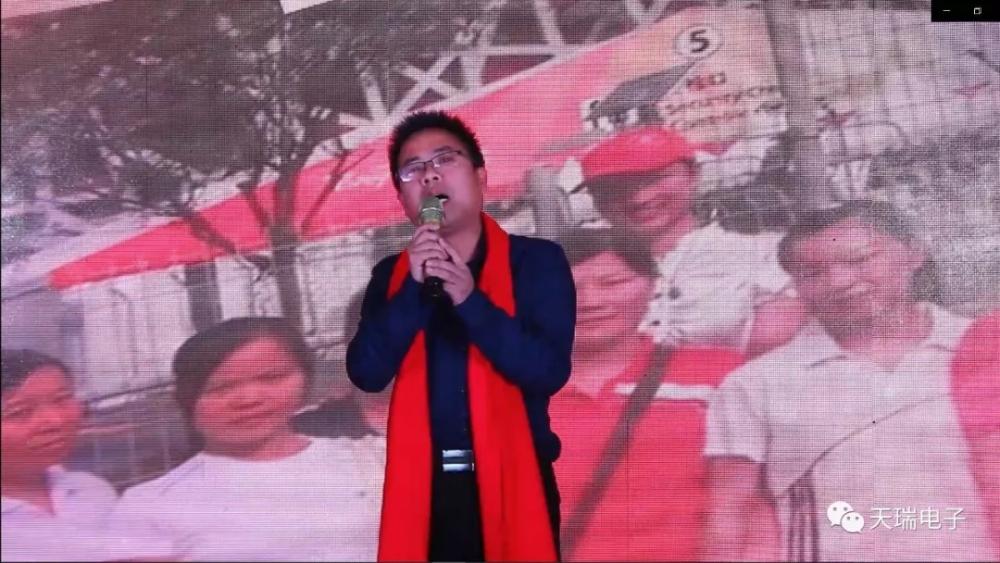 “不忘初心，携手并进”开云体育-开云(中国)一站式服务官方网站
2020年迎新联欢会热烈举办-3